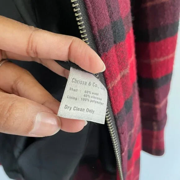 Chris and Jaime Red and Black Woman Checkered Coat Size L - Picture 4 of 7